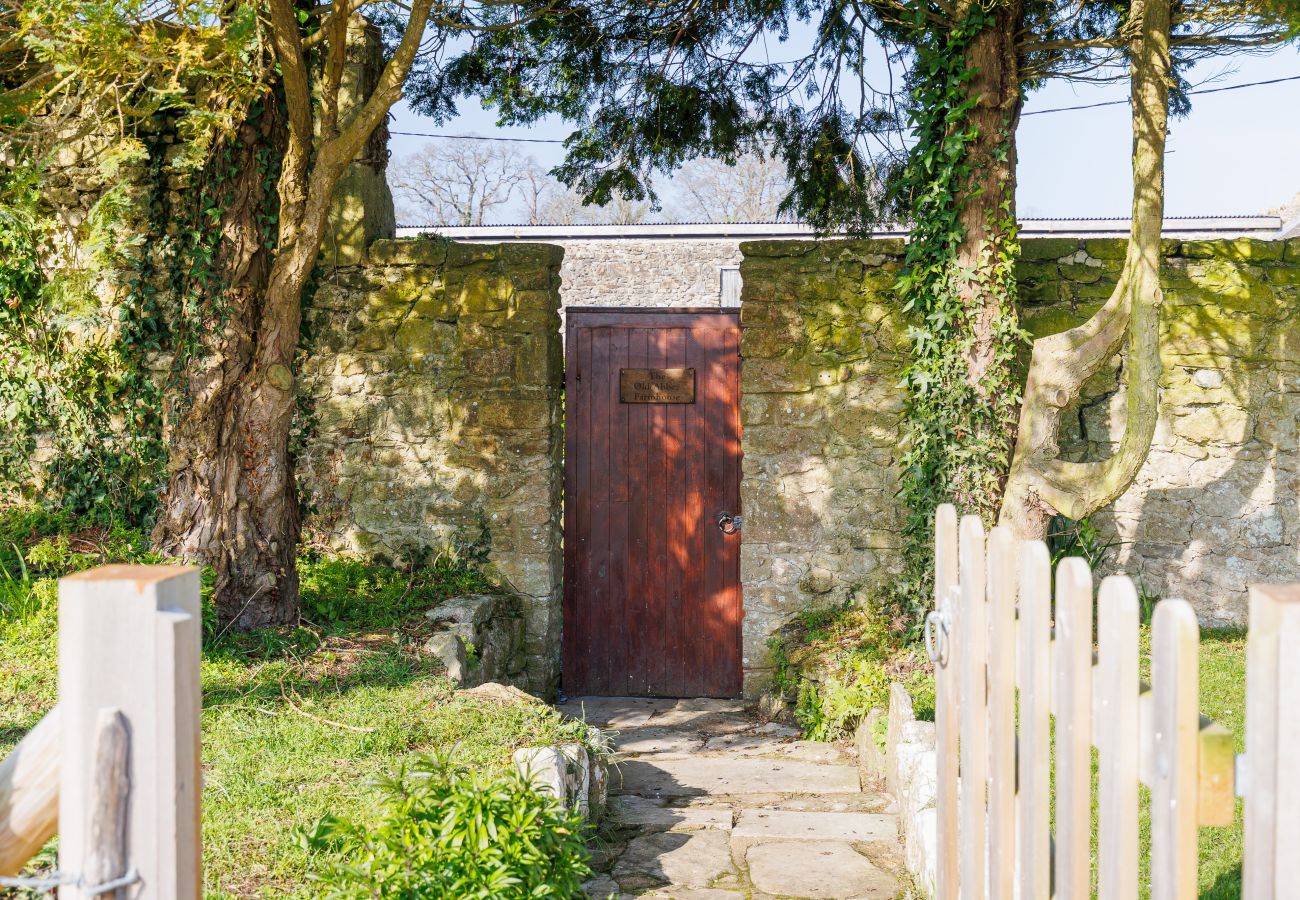 Cottage in Ryde - The Old Abbey Farmhouse, The Isle of Wight.