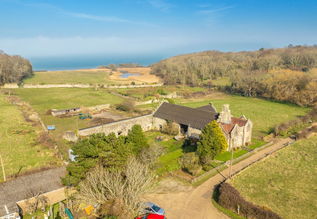 Cottage in Ryde - The Old Abbey Farmhouse, The Isle of Wight.