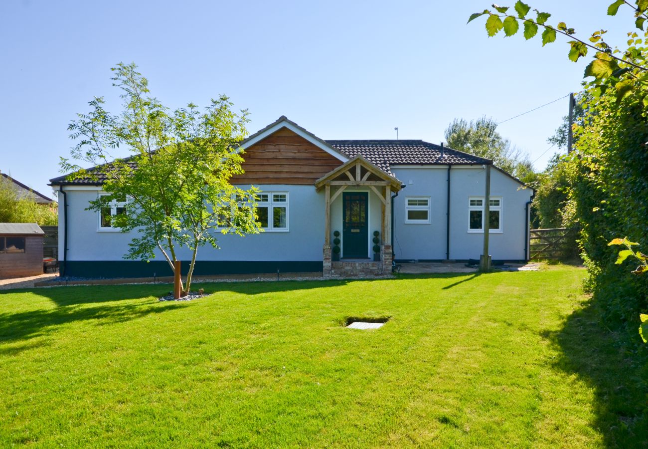 Bungalow in Sandown - Adgestone Villa, The Isle of Wight.  